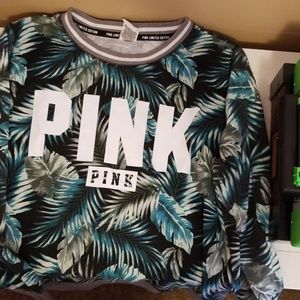 VS PINK limited edition palm leaf oversized top